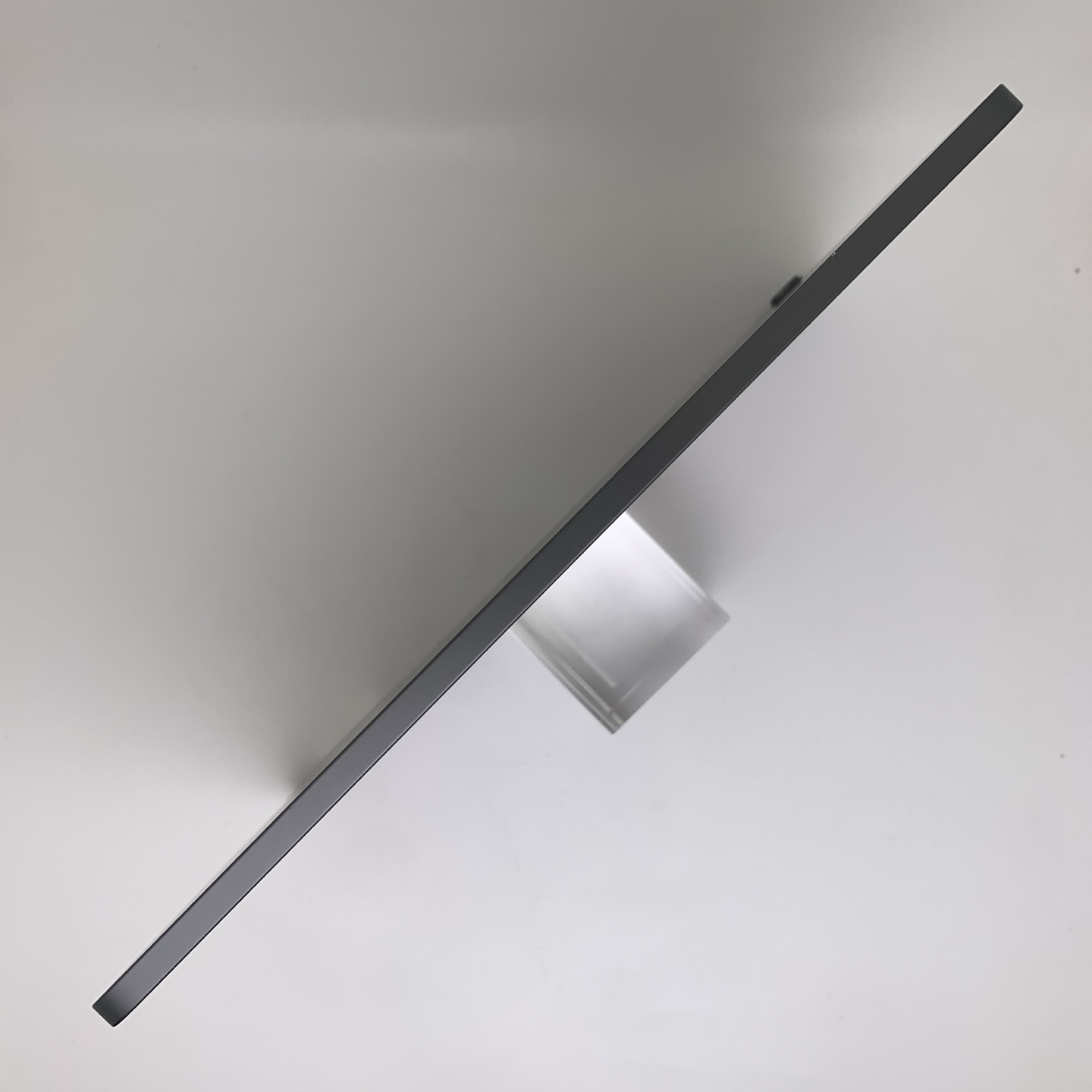 iPad Air 5 11-inch (2022) 深空灰色 实拍图 3