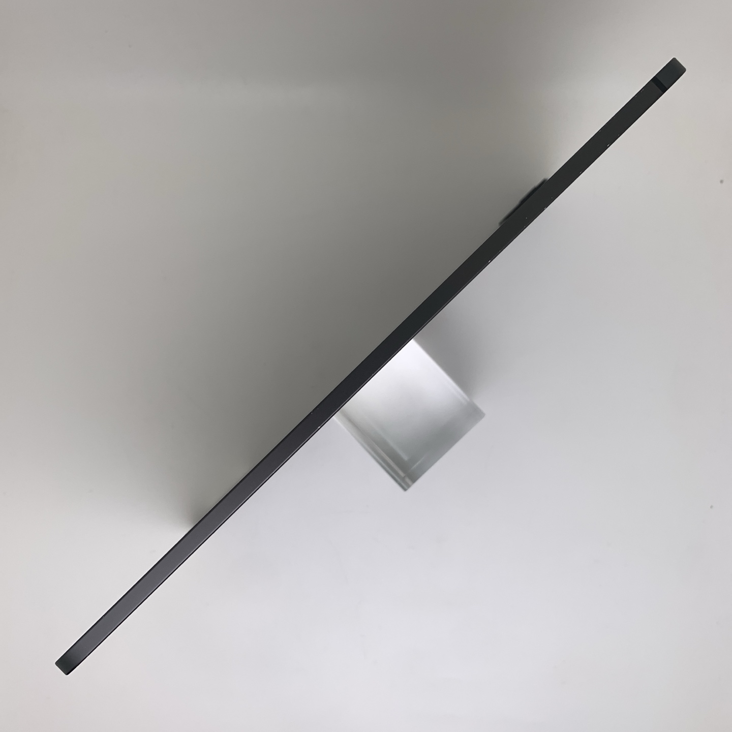 iPad Pro 11-inch (2024) Black, view 4