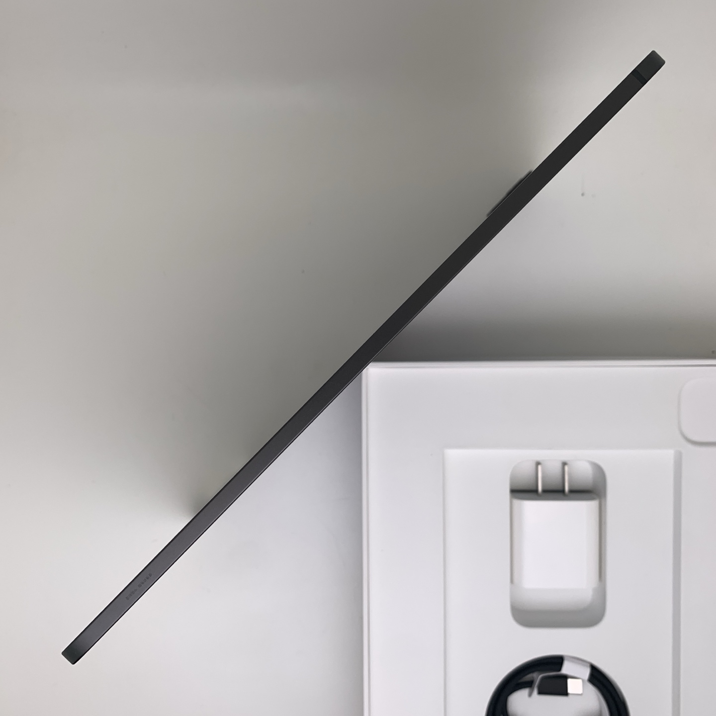 iPad Pro 11-inch (2025) Space Black, view 3
