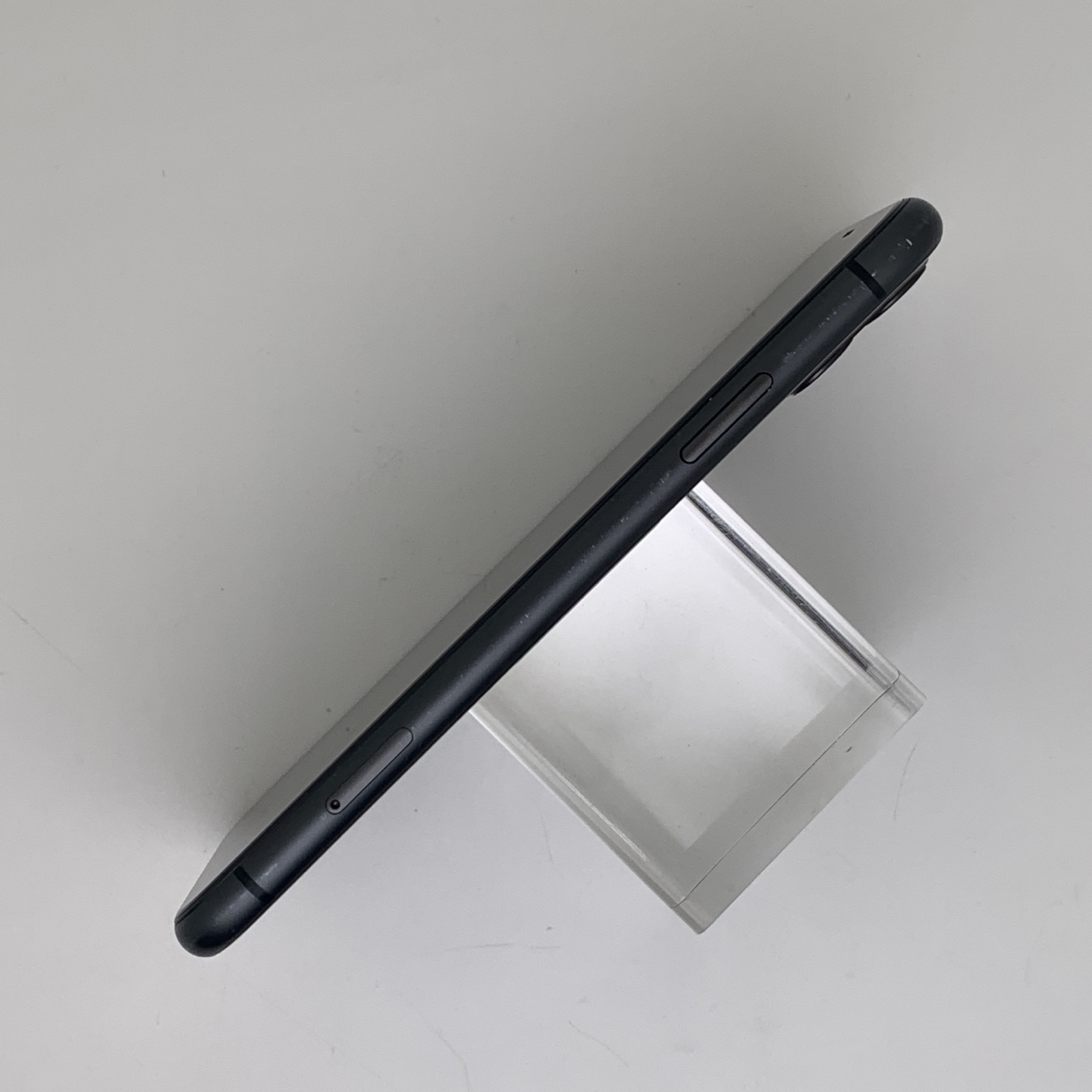 iPhone 11 Black, view 4