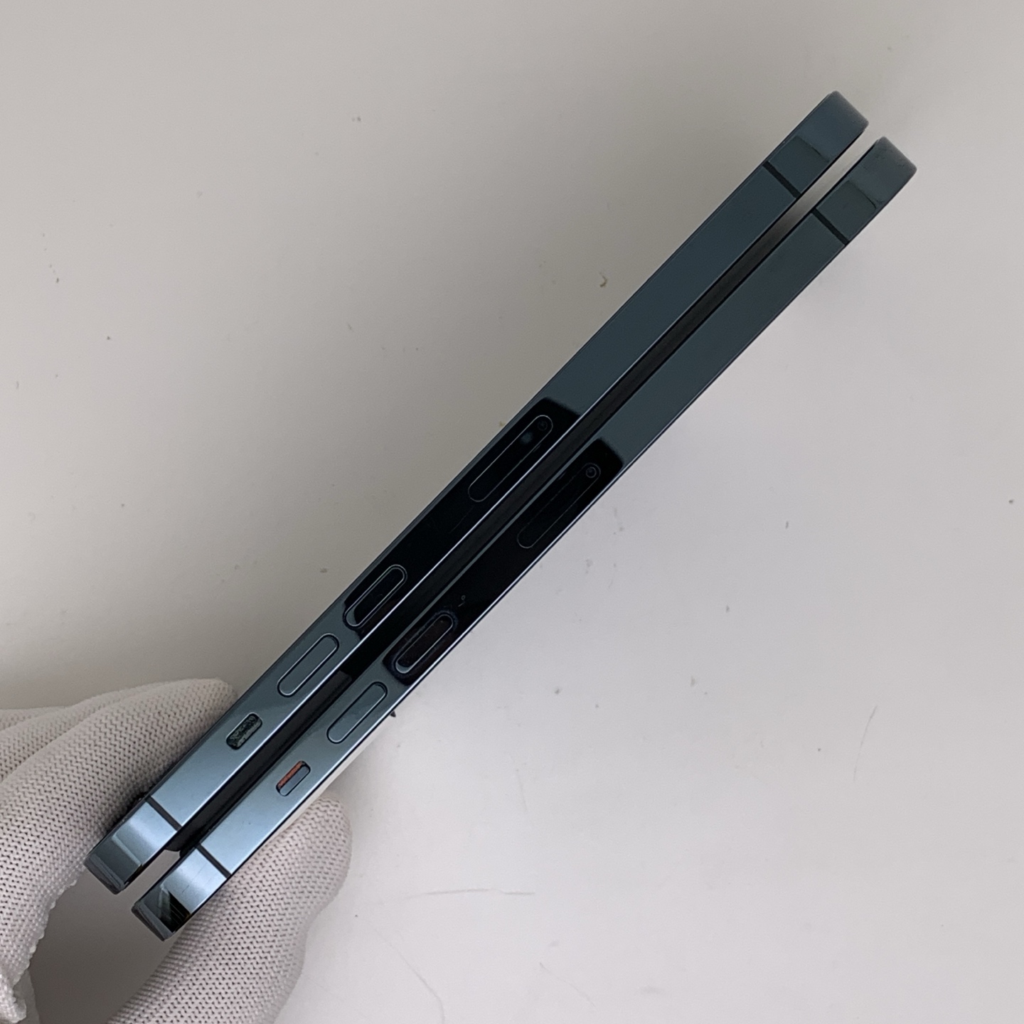 iPhone 12 Pro Max Pacific Blue, view 4