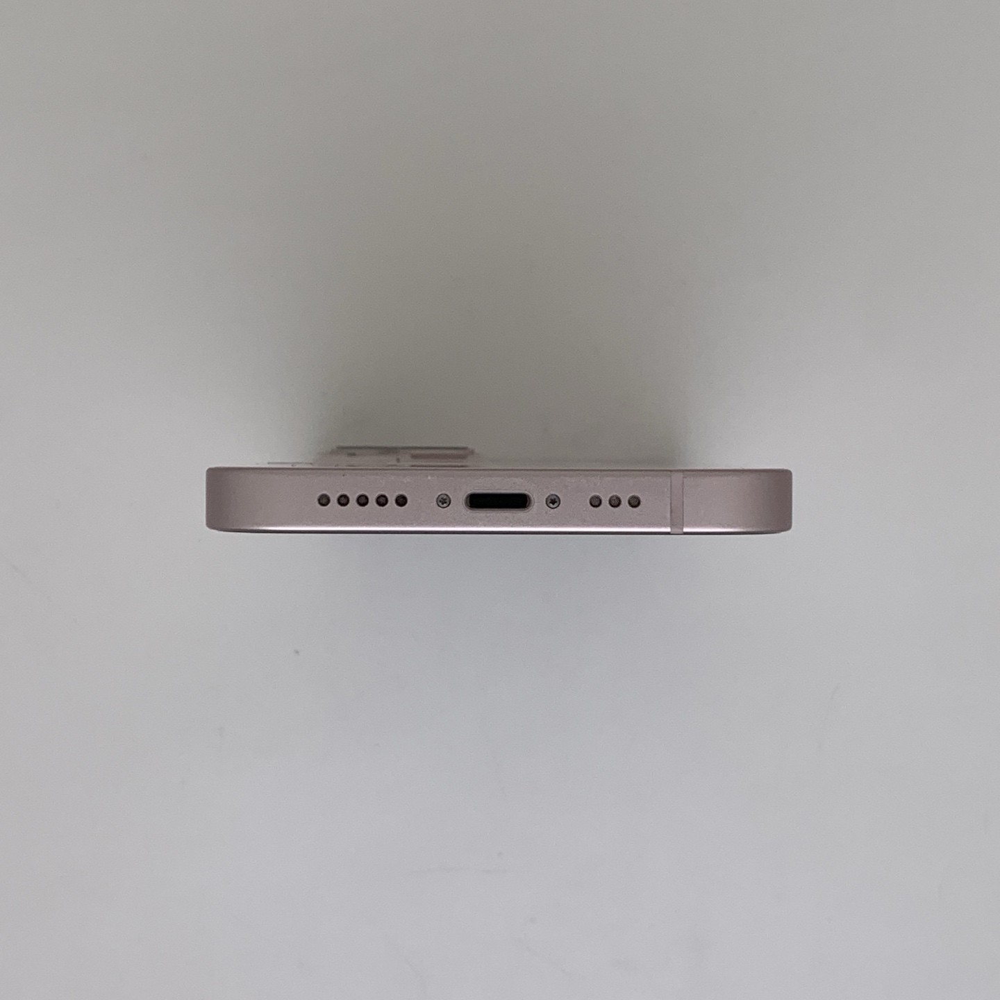 iPhone 13 Pink, view 6