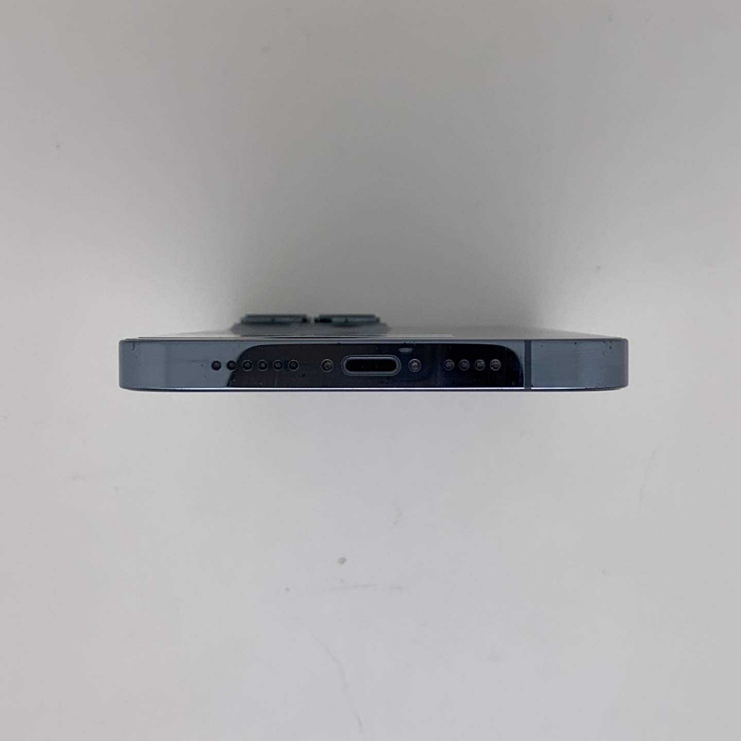 iPhone 13 Pro Max Sierra Blue, view 6