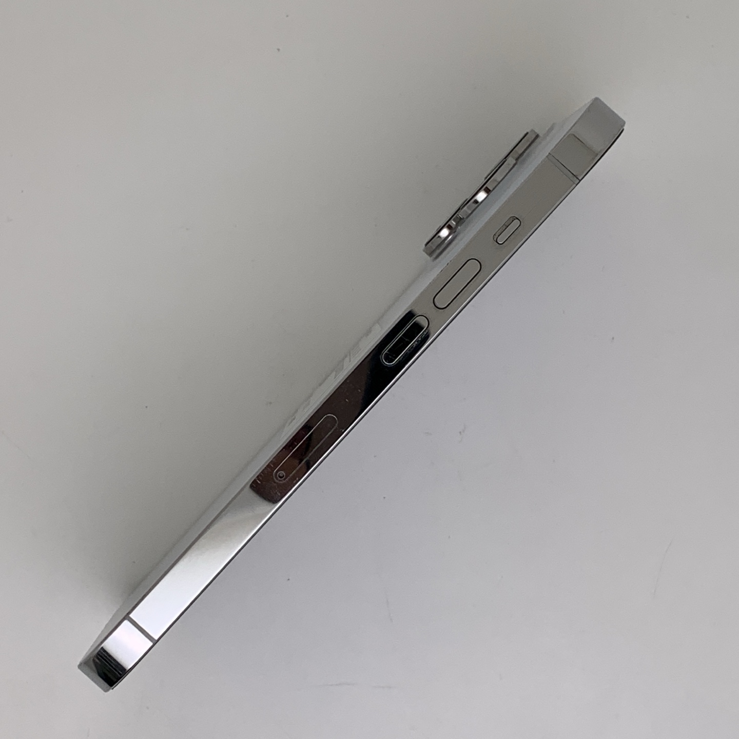 iPhone 14 Pro Silver, view 3