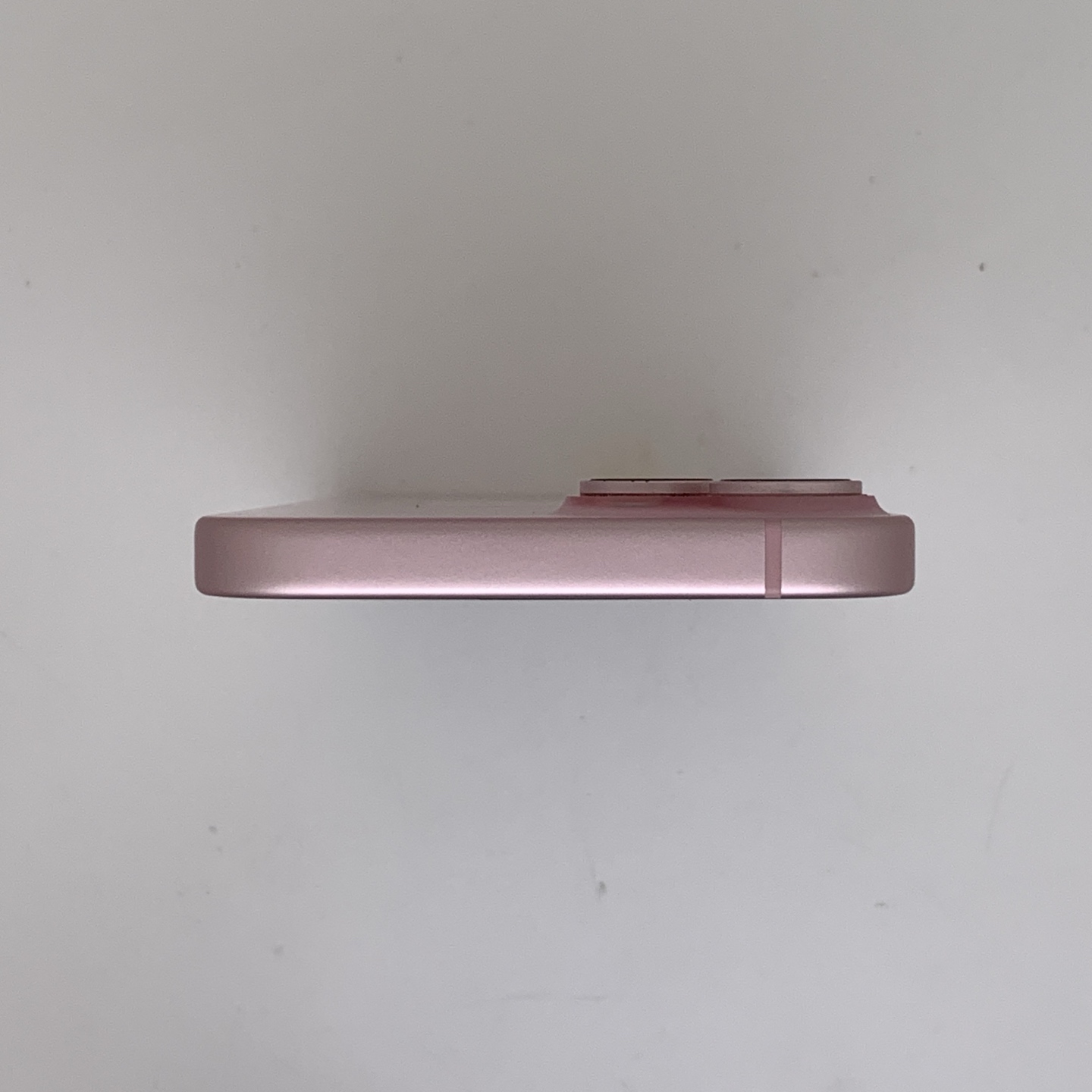iPhone 15 Pink, view 5