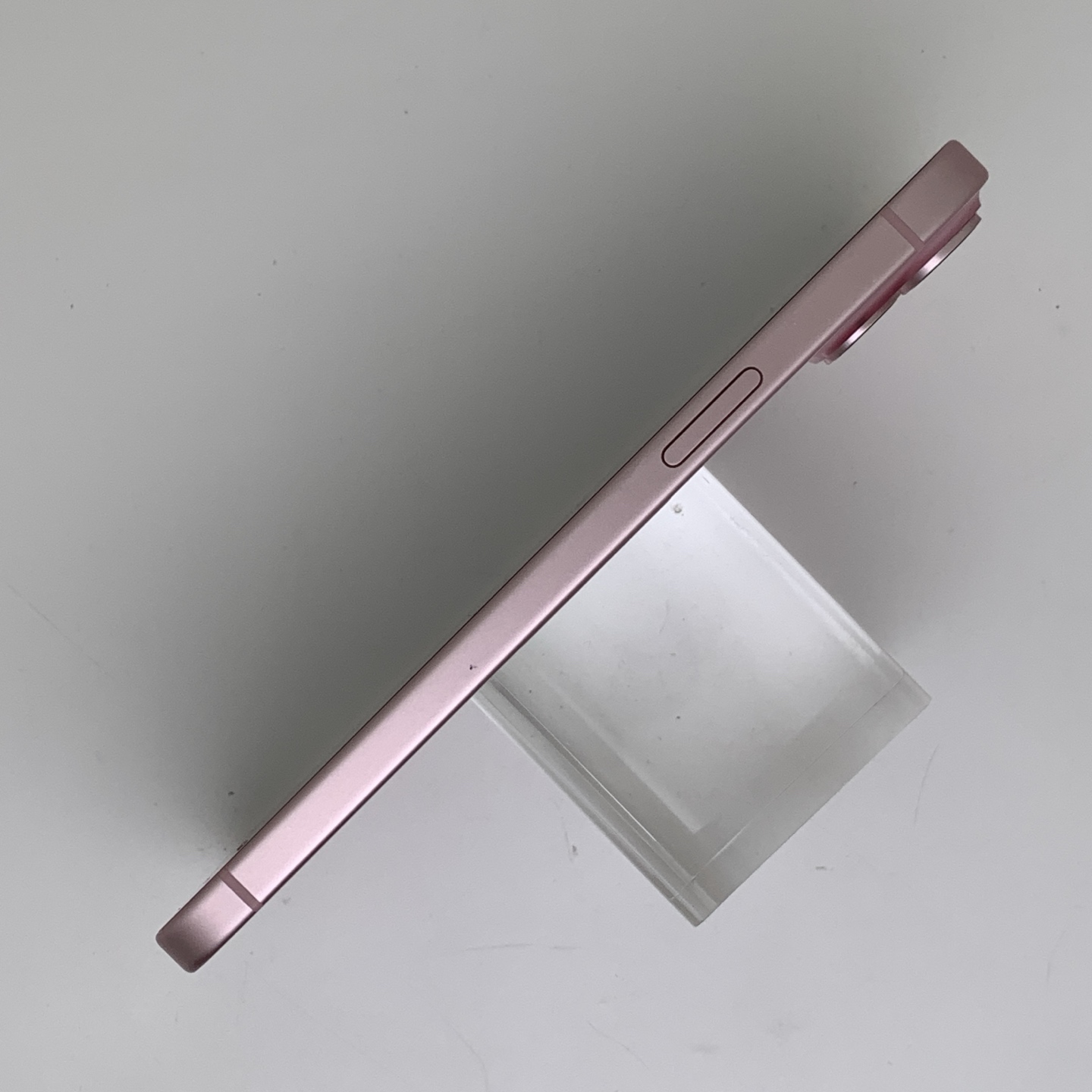iPhone 15 Plus Pink, view 4