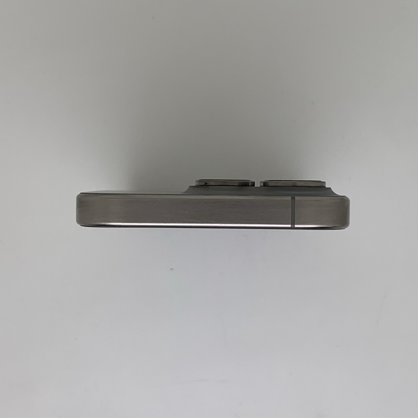 iPhone 15 Pro Natural Titanium, view 5
