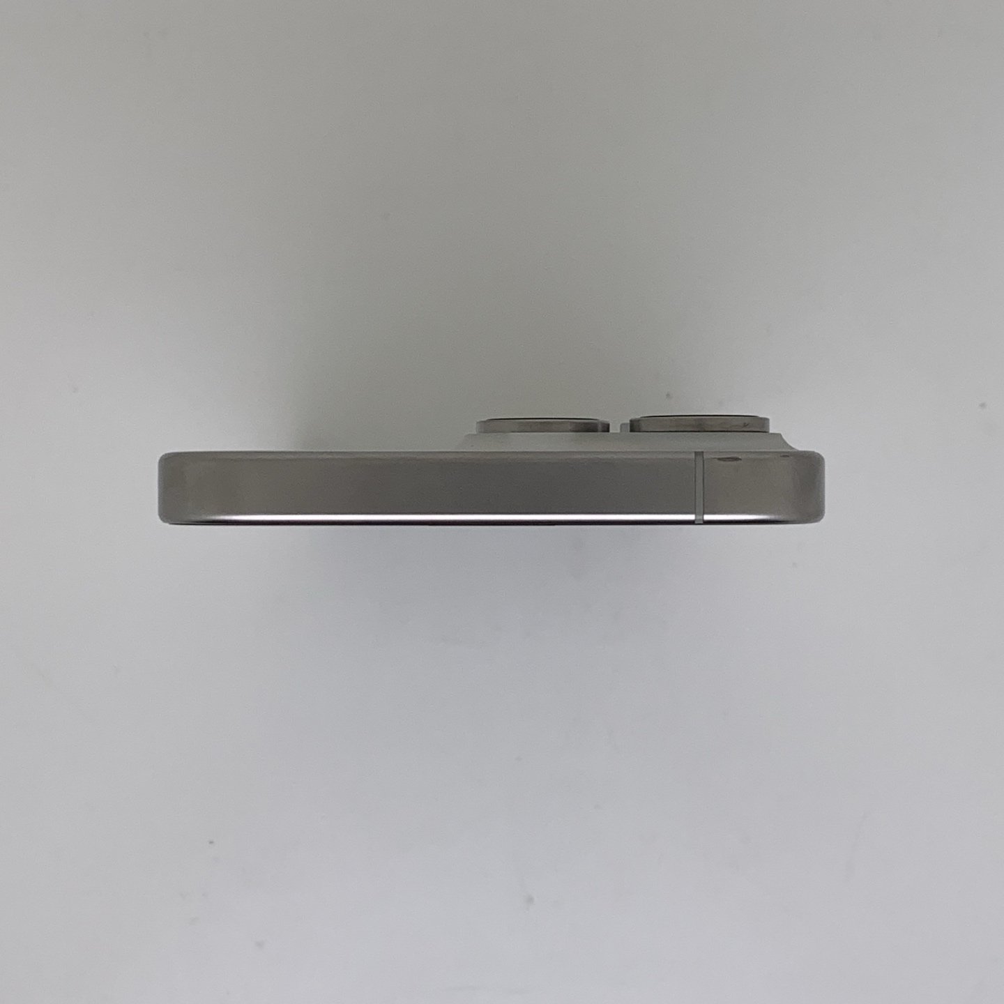 iPhone 15 Pro Max White Titanium, view 5