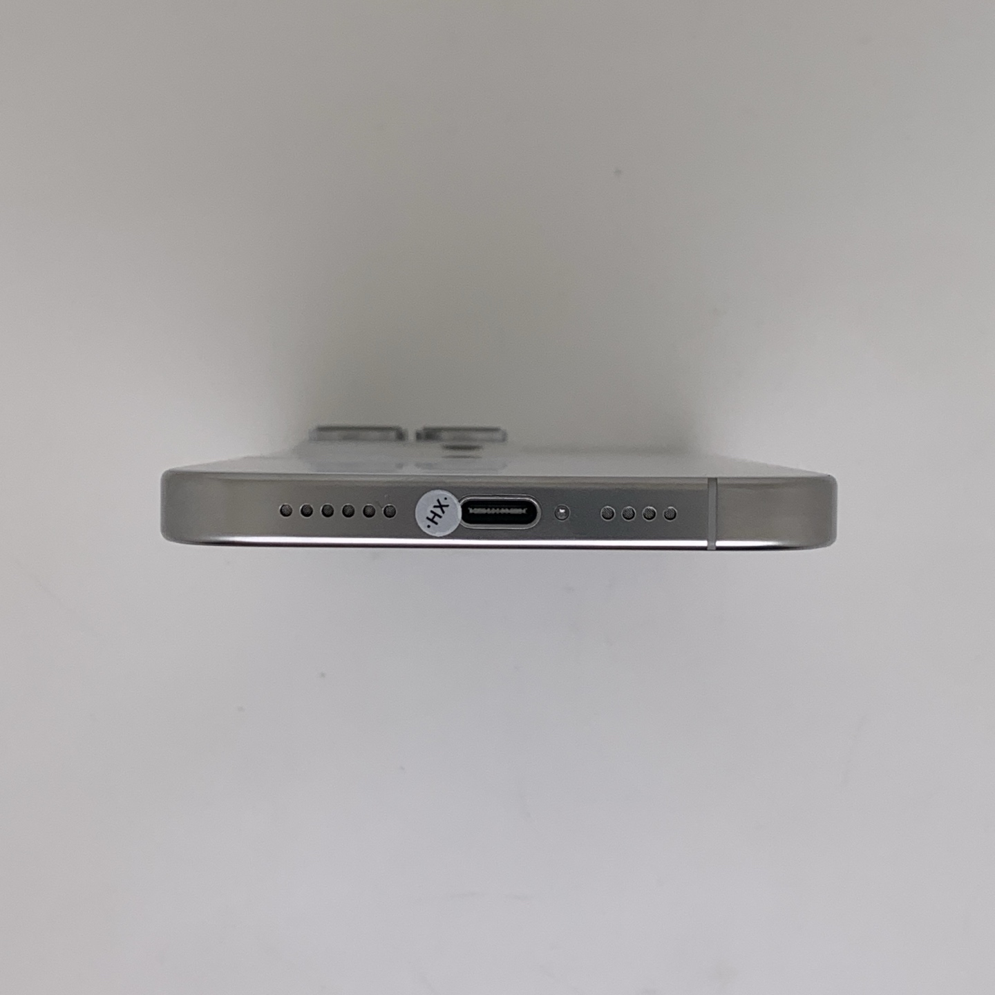 iPhone 15 Pro Max White Titanium, view 6