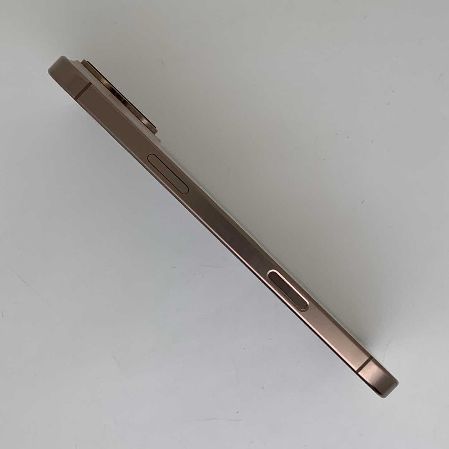 iPhone 16 Pro Max Desert Titanium, view 4
